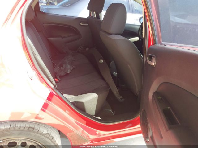 JM1DE1KY4E0174415 Mazda Mazda2 Sport