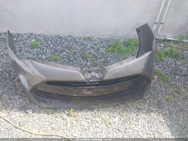 2T1BURHE9HC775450 Toyota COROLLA LE