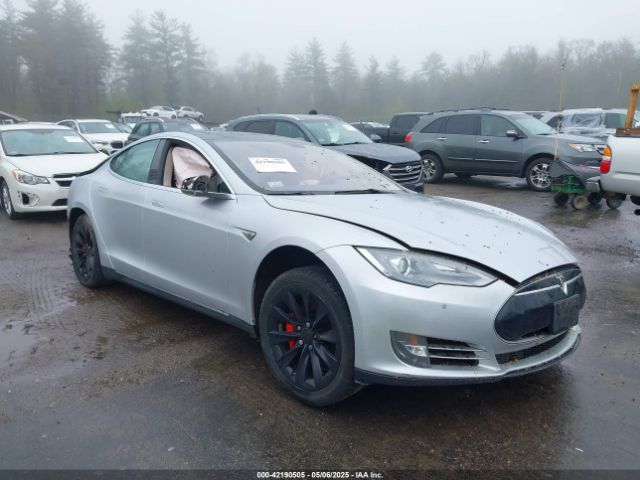 2014 TESLA MODEL S 5YJSA1H18EFP30143