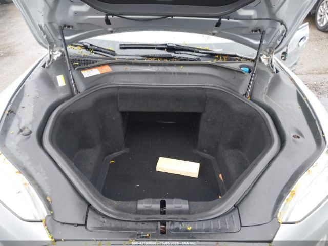 2014 TESLA MODEL S 5YJSA1H18EFP30143 Photo 9