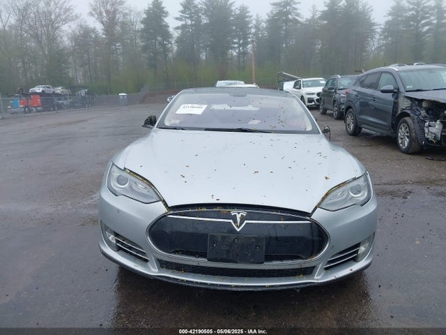 Tesla Model S P85 2014 5YJSA1H18EFP30143 Image 11