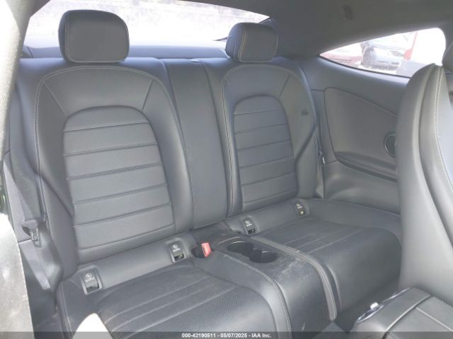 WDDWJ4JB1JF629561 Mercedes-Benz C 300
