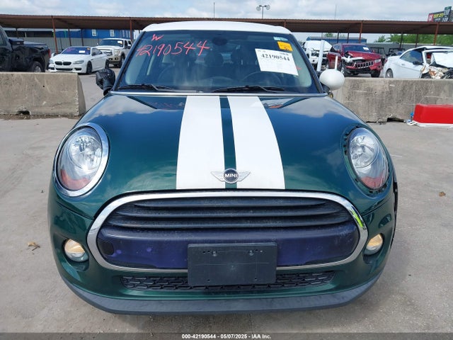 WMWXU1C52G2D10035 Mini Hardtop Cooper