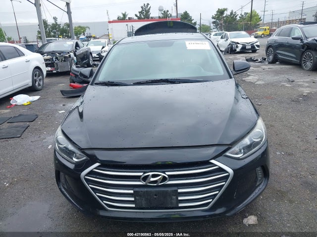 5NPD84LF1JH374770 Hyundai mpi nu