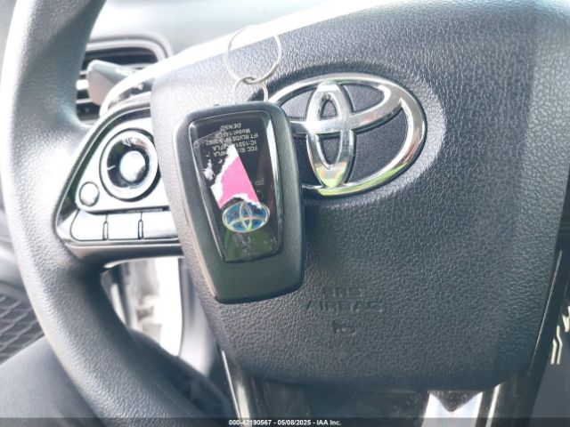 JTDKAMFU1N3162636 Toyota Prius L