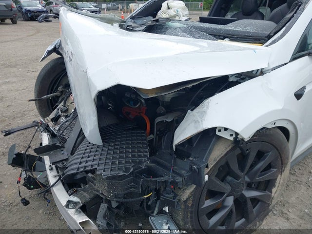 42190576 :رقم المزاد ، 7SAXCAE58PF385595 vin ، 2023 Tesla Model X Dual Motor All-wheel Drive/standard Range مزاد بيع