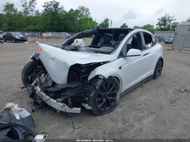 42190576 :رقم المزاد ، 7SAXCAE58PF385595 vin ، 2023 Tesla Model X Dual Motor All-wheel Drive/standard Range مزاد بيع