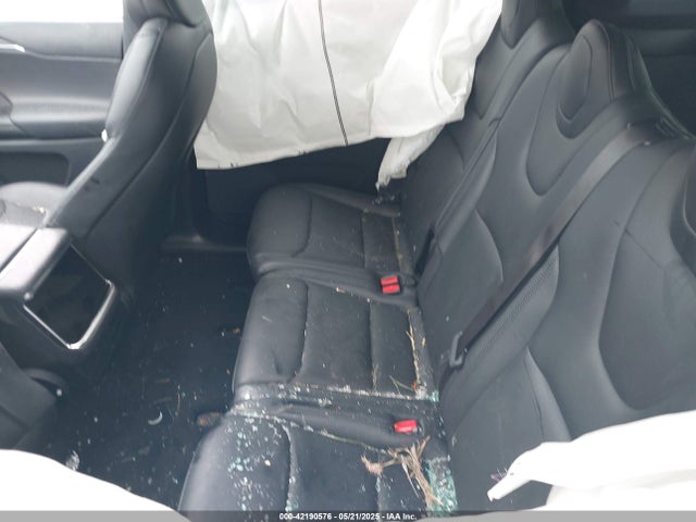 42190576 :رقم المزاد ، 7SAXCAE58PF385595 vin ، 2023 Tesla Model X Dual Motor All-wheel Drive/standard Range مزاد بيع