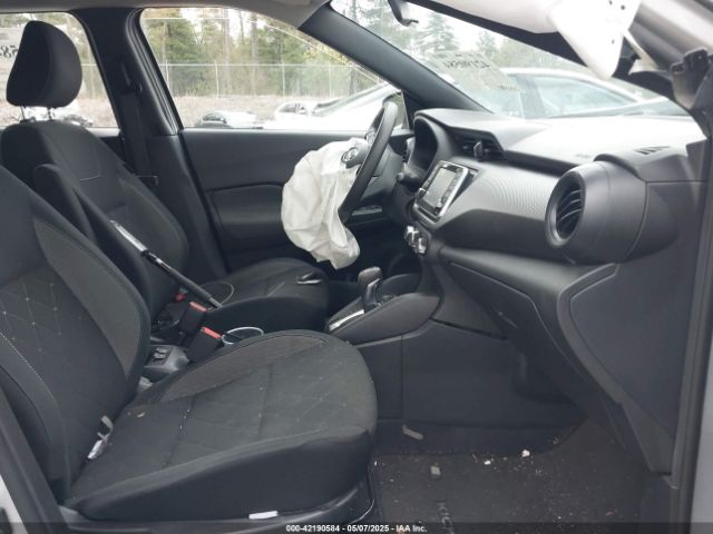 3N1CP5BV9LL563069 Nissan Kicks S Xtronic Cvt