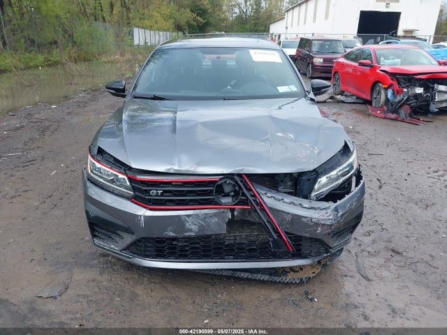 1VWJM7A37JC040728 Volkswagen Passat 3.6l V6 Gt