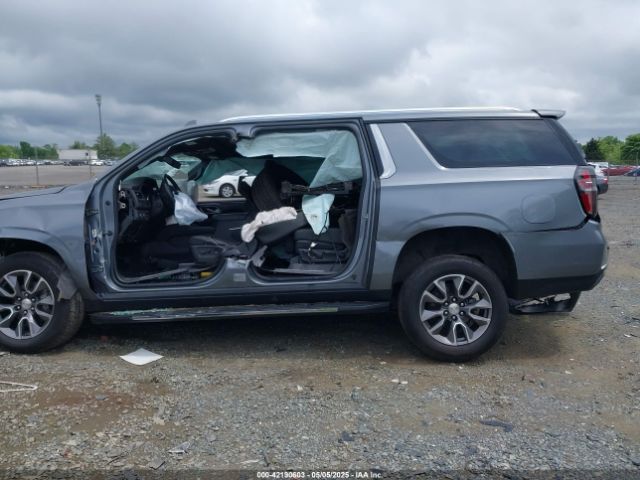 1GNSKCKT0NR296269 Chevrolet Suburban 4wd Lt
