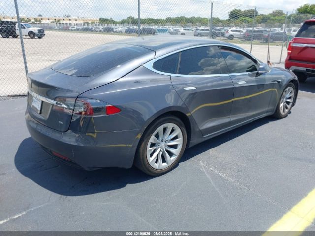 2017 TESLA MODEL S 5YJSA1E10HF220006 Photo 3