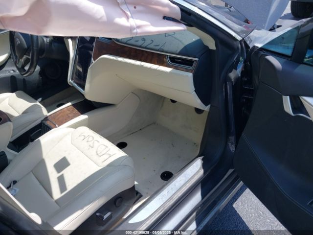 2017 TESLA MODEL S 5YJSA1E10HF220006 Photo 4