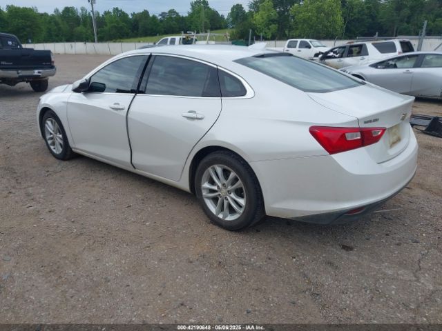 2017 CHEVROLET MALIBU 1G1ZE5STXHF122430 Photo 2