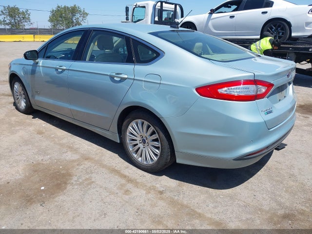 2013 Ford Fusion Energi Se Luxury მანქანა იყიდება აუქციონზე, vin: 3FA6P0PU9DR365853, აუქციონის ნომერი: 42190661