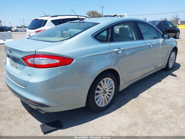 2013 Ford Fusion Energi Se Luxury მანქანა იყიდება აუქციონზე, vin: 3FA6P0PU9DR365853, აუქციონის ნომერი: 42190661