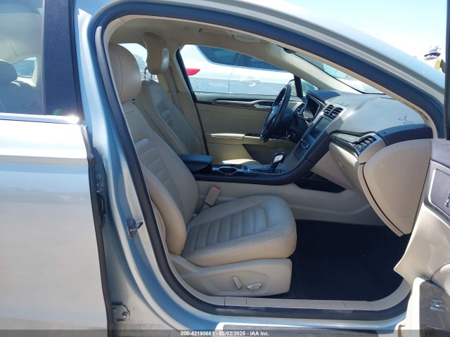 2013 Ford Fusion Energi Se Luxury მანქანა იყიდება აუქციონზე, vin: 3FA6P0PU9DR365853, აუქციონის ნომერი: 42190661