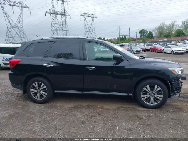 5N1DR2MM7JC675369 Nissan Pathfinder S