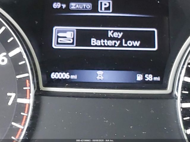 5N1DR2MM7JC675369 Nissan Pathfinder S