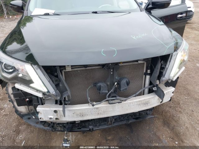 5N1DR2MM7JC675369 Nissan Pathfinder S