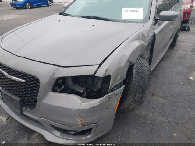 2C3CCABG2HH599709 Chrysler 300 300s