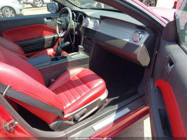2005 FORD MUSTANG 1ZVFT82H355164563 Photo 4