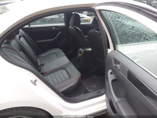 3VW4T7AJ7EM315601 Volkswagen Jetta Gli Edition 30