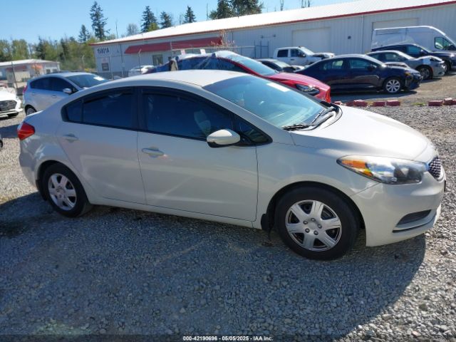 KNAFK4A67F5281737 KIA FORTE LX