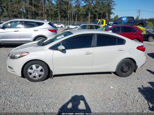 KNAFK4A67F5281737 KIA FORTE LX