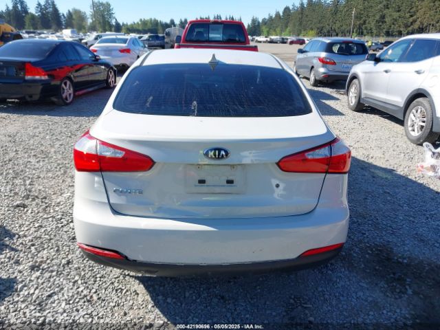 KNAFK4A67F5281737 KIA FORTE LX
