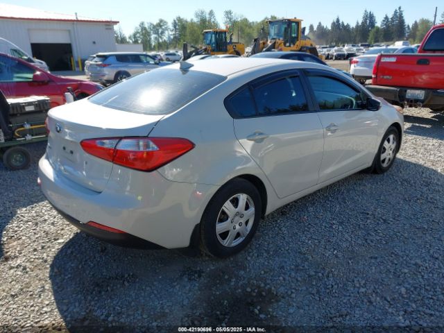 KNAFK4A67F5281737 KIA FORTE LX