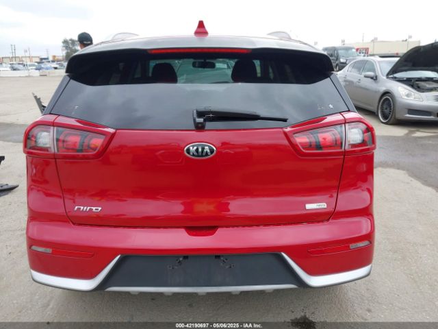 KNDCB3LCXJ5177772 KIA NIRO LX