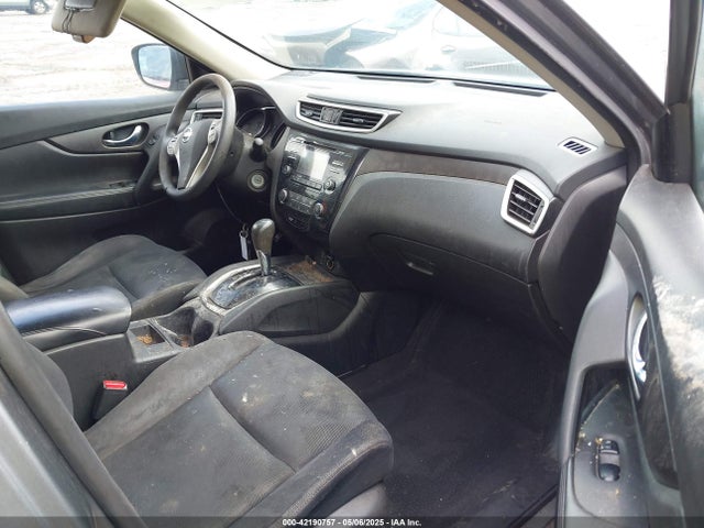 JN8AT2MT6GW028893 Nissan ROGUE S