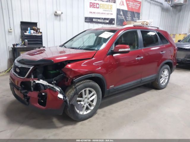 5XYKTCA65FG631995 KIA SORENTO LX
