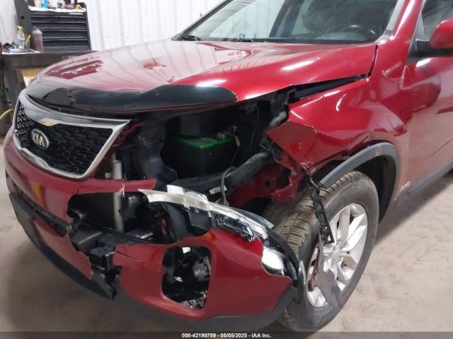 5XYKTCA65FG631995 KIA SORENTO LX