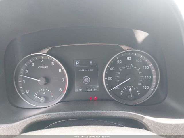 5NPD84LF1JH261014 Hyundai Elantra Value Edition