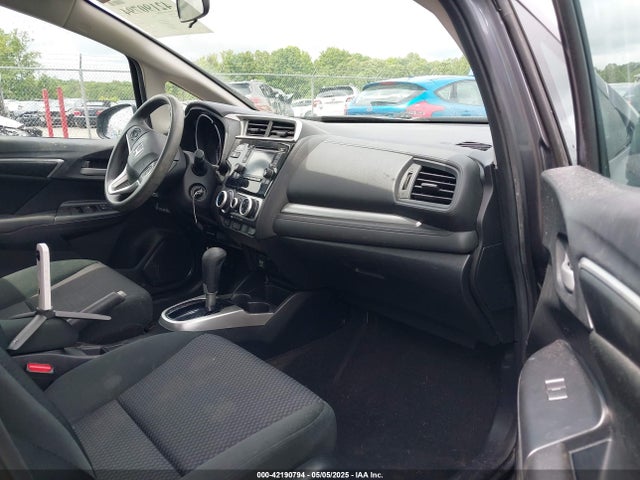 3HGGK5H42KM748117 Honda FIT LX