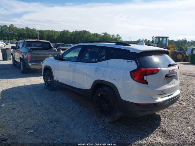 2020 GMC TERRAIN 3GKALMEV9LL194935 Photo 2