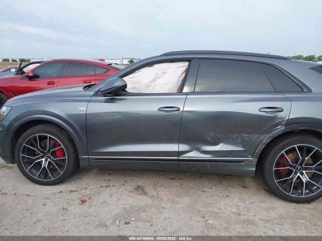 WA1EVBF16ND007905 Audi Q8