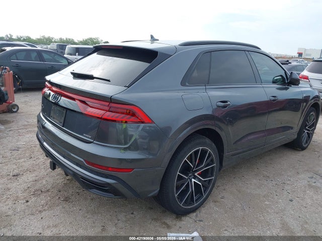 2022 AUDI Q8 WA1EVBF16ND007905 Photo 3