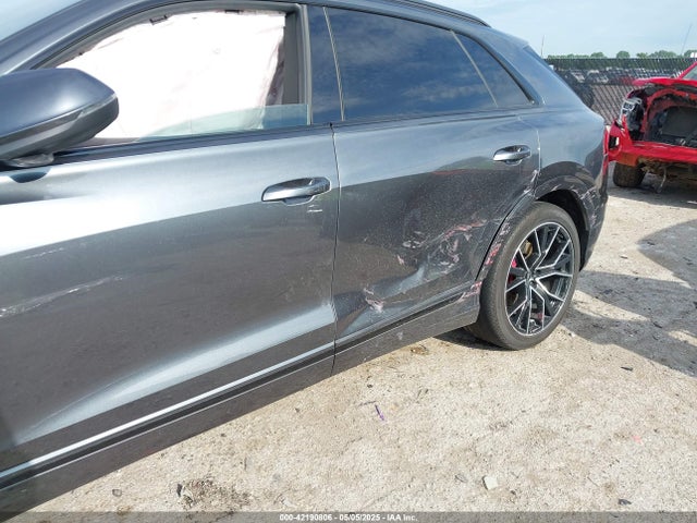 2022 AUDI Q8 WA1EVBF16ND007905 Photo 5