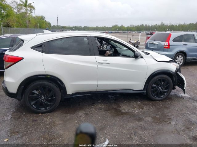 3CZRU5H13NM726889 Honda Hr-v 2wd Sport