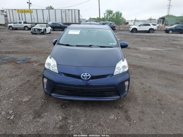 JTDKN3DU8F0408862 Toyota Prius Three