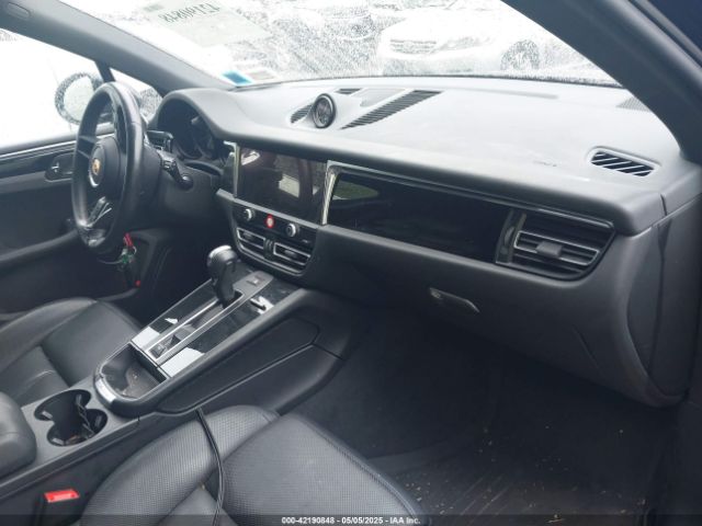 WP1AG2A54NLB23505 Porsche MACAN S