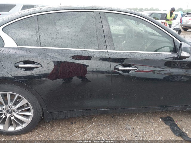 Infiniti 2018 2018 JN1EV7AP8JM363011 Image 13