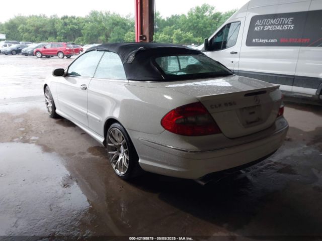 2008 MERCEDES-BENZ CLK 550 WDBTK72F18T099213 Photo 2