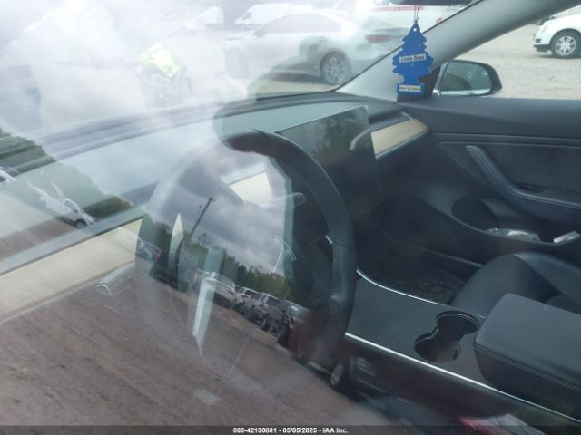 5YJ3E1EB6KF432742 Tesla Model 3 Long Range/performance