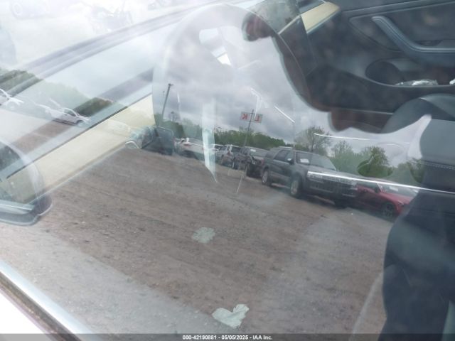 5YJ3E1EB6KF432742 Tesla Model 3 Long Range/performance