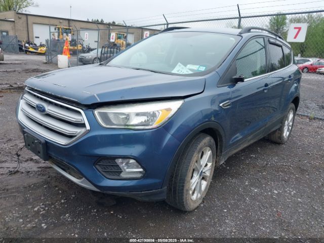 1FMCU9GD4JUA68645 Ford ESCAPE SE