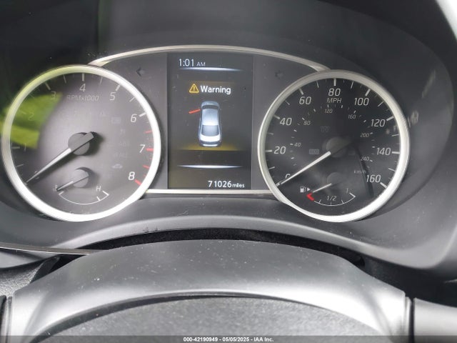 3N1AB7AP0GY271825 Nissan SENTRA SV